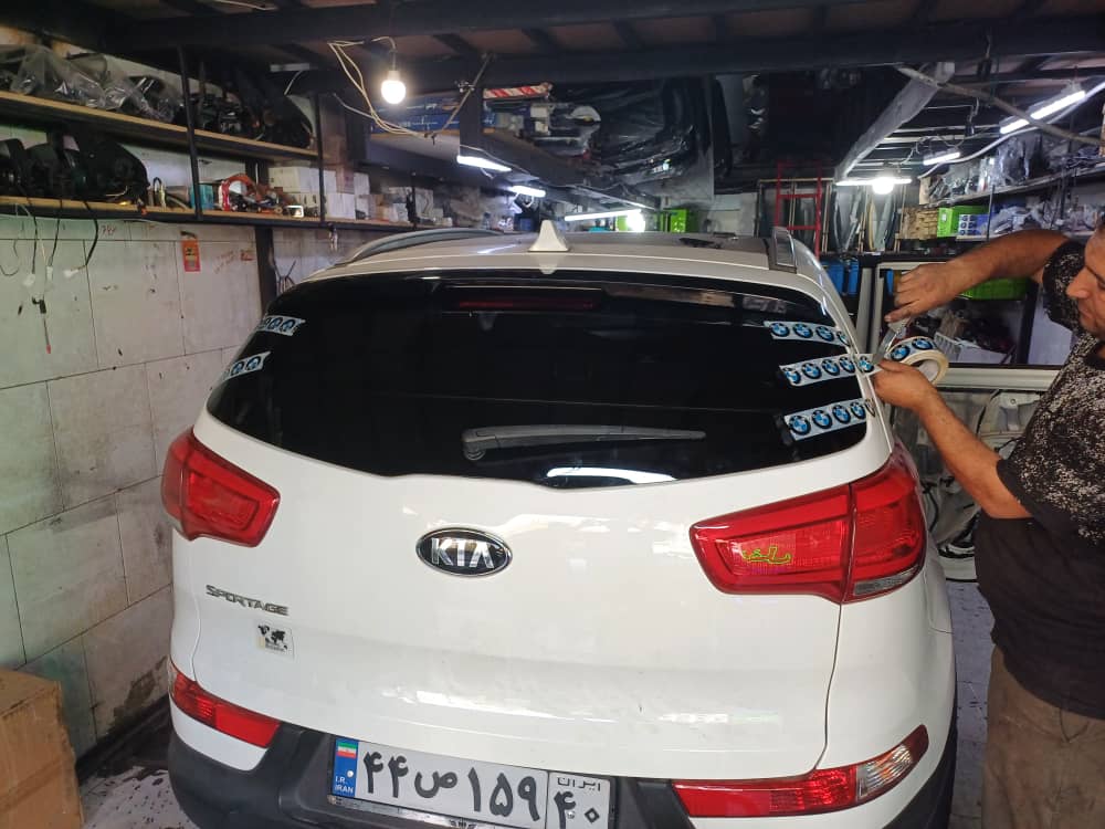 slide-f145459 slide-f145459