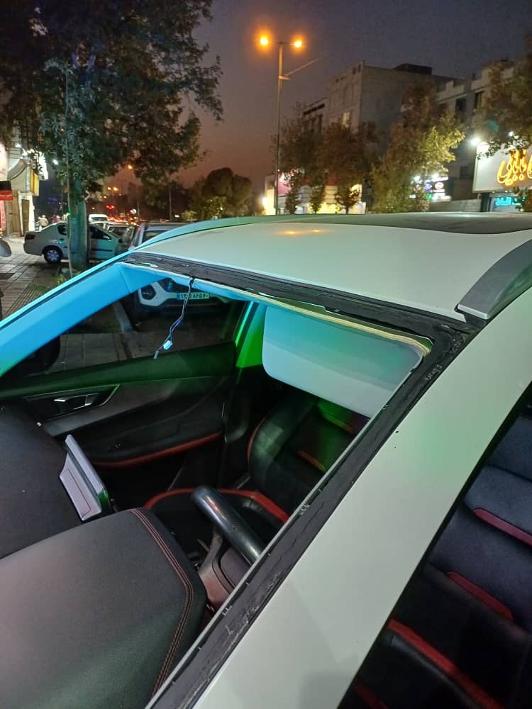 تعویض شیشه ایکس 55