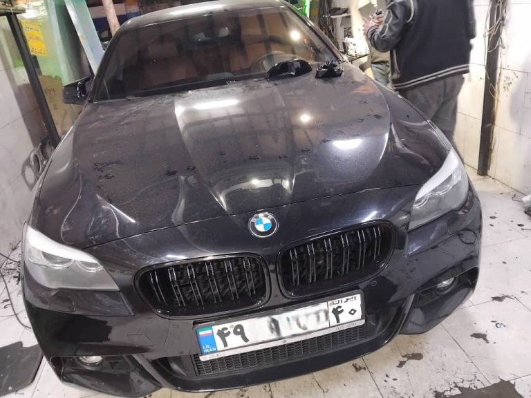 تعمیر آینه BMW 528